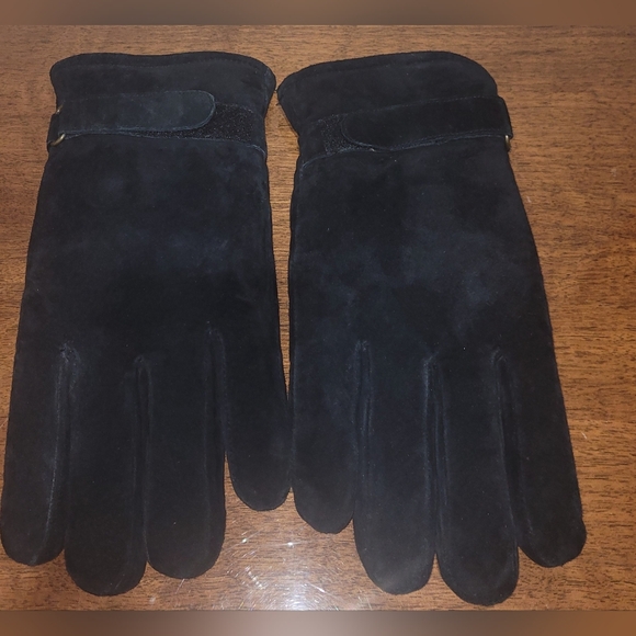 NWOT Womens Black Suede Leather Gloves With Velcro at Wrist. Size Large - Picture 1 of 4